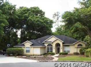 8203 SW 16th Pl, Gainesville, FL 32607