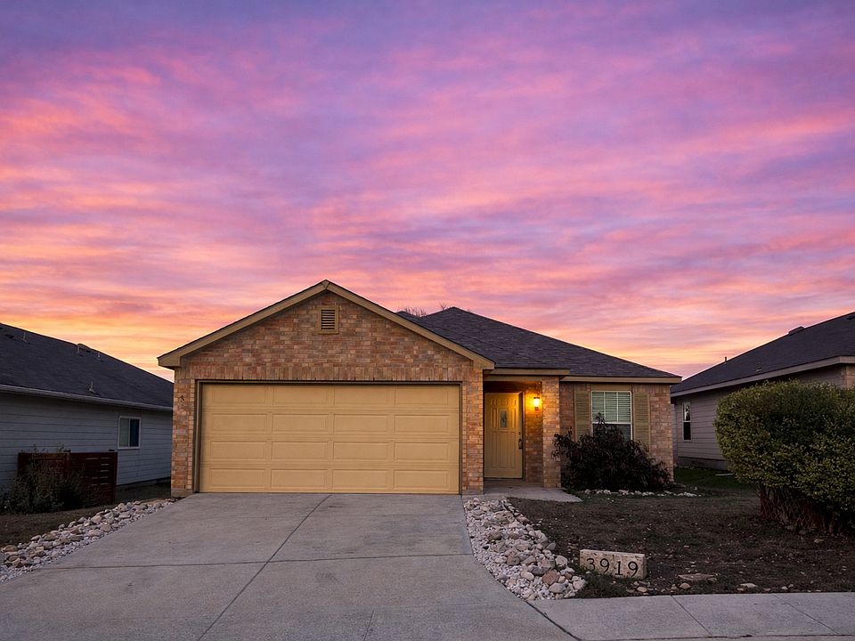1st image of 3919 Torey Mesquite