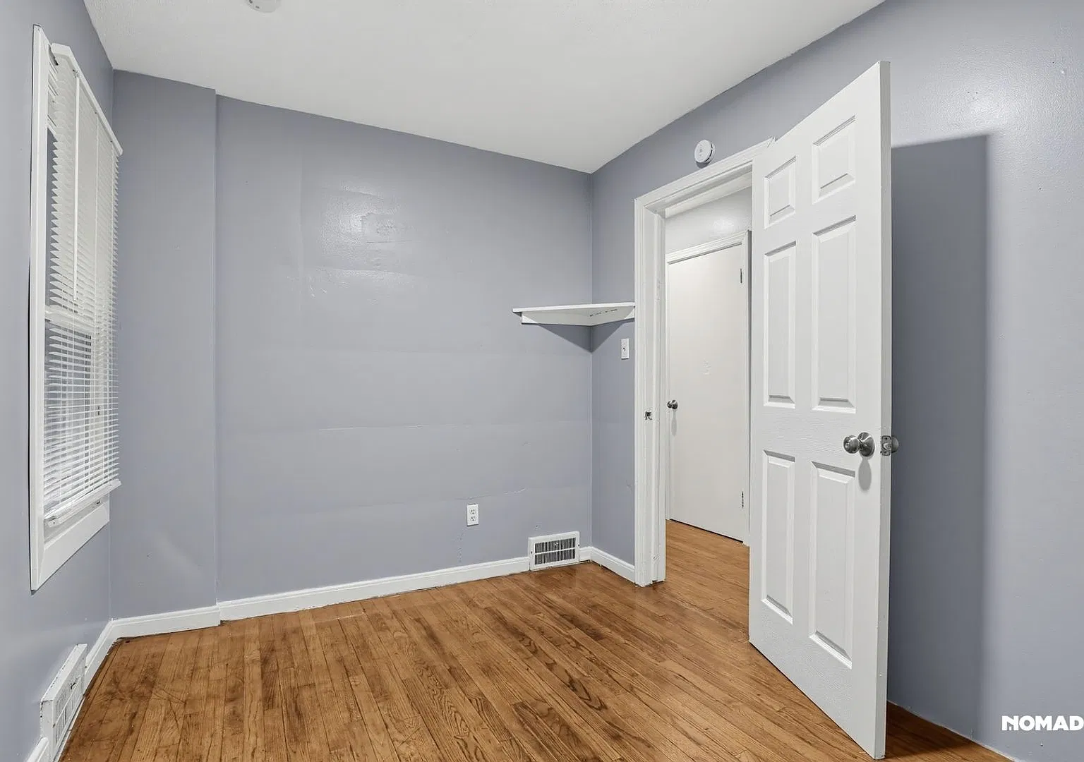Charming 4BR House in Detroit — Photo 4