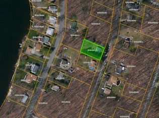 24 Lone Pine Trl, Newton, NJ 07860