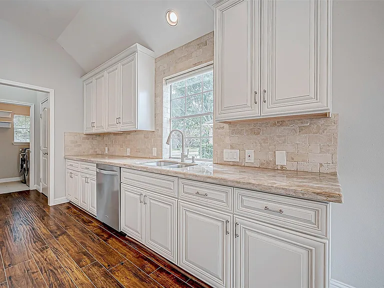 5410 Portage Rock Ln — Photo 17