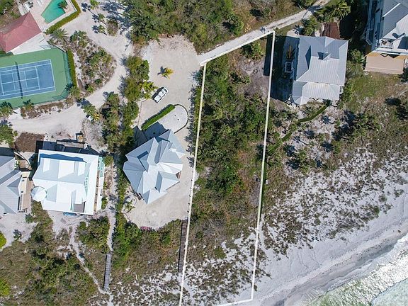 4th image of 470 S Gulf Blvd