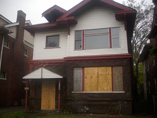 1993 Tuxedo front