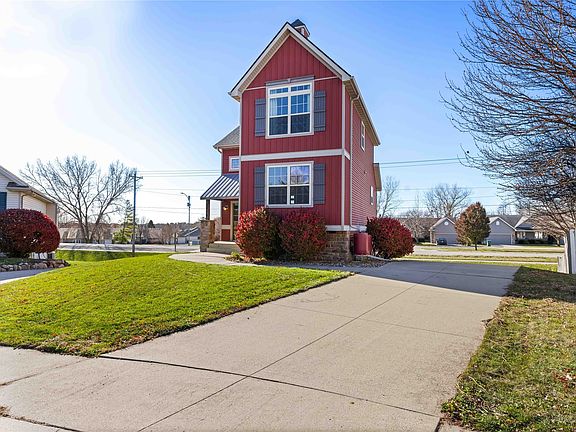 2nd image of 2115 SW Sugarberry Ct