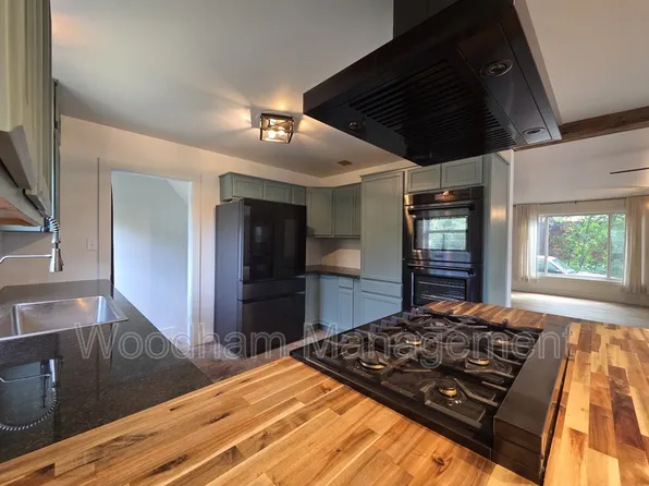 431 N 4th Ave, Bozeman, MT 59715