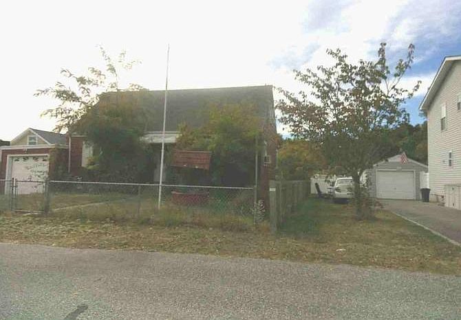 2nd image of 577 S 9th St