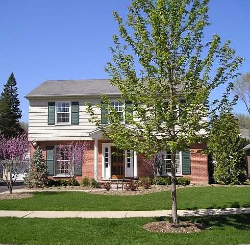 1st image of 2224 Thornwood Ave