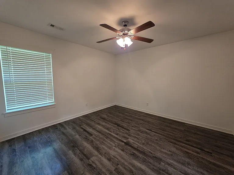 320 Westbrook Ct #1 — Photo 12