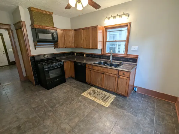 918 S Goodman St, Rochester, NY 14620