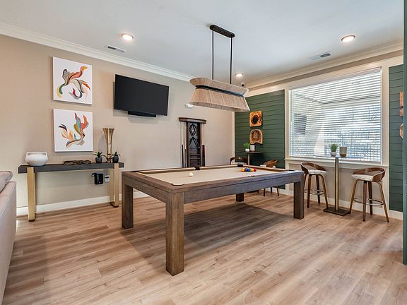 2nd image of 5324 Hard Scrabble Rd #2204