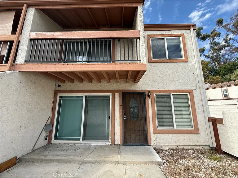 2218 Montana St — Photo 2