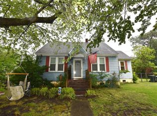 12 Wallace Rd, Hampton, VA 23664