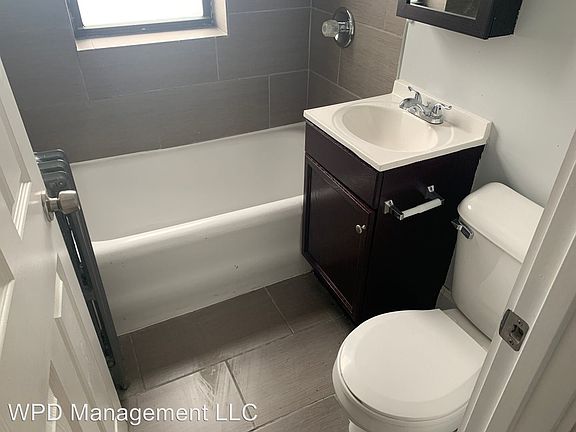 4th image of 7645 S East End Ave APT 3E