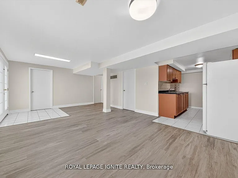 178 Staines Rd #BASEMENT — Photo 7