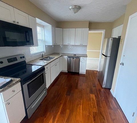 2nd image of 1489 River Trail Dr