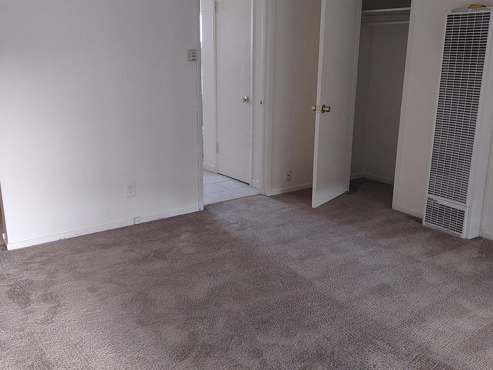 1st image of 876 Park Dr APT 5