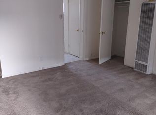 876 Park Dr APT 5, Mountain View, CA 94040