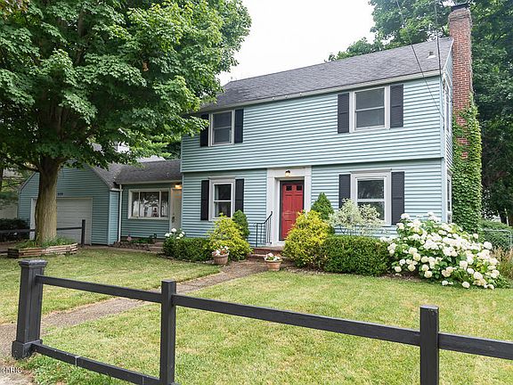 4th image of 526 Campbell Ave