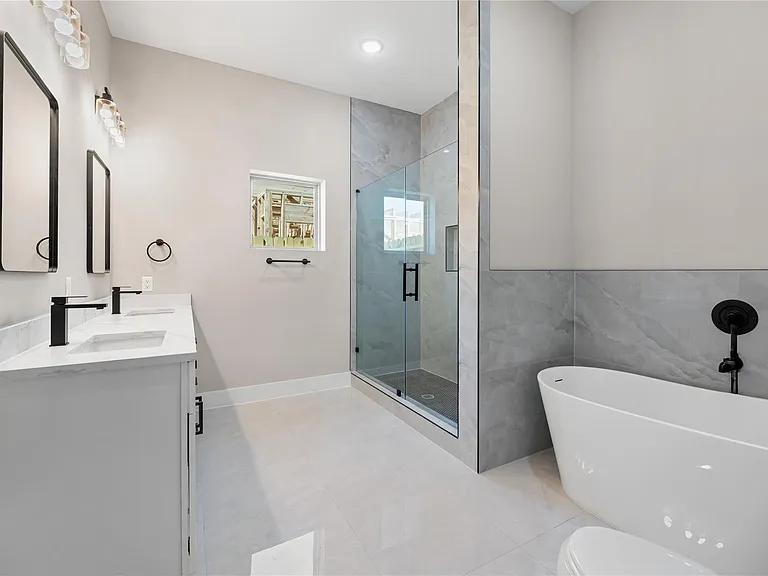2618 Liguria Ln — Photo 20