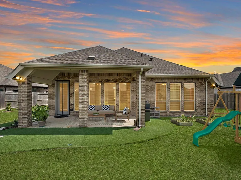 13706 Duro Bluff Dr — Photo 19