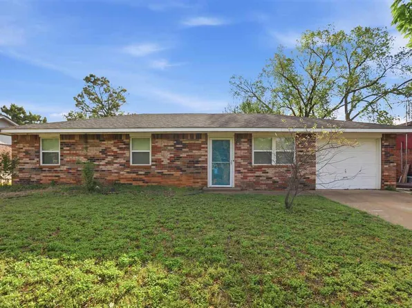 804 N Sharp St, Perkins, OK 74059