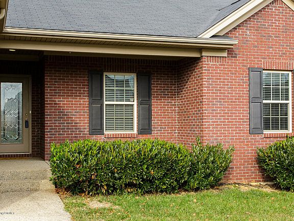 4th image of 142 Hill Terrace Dr
