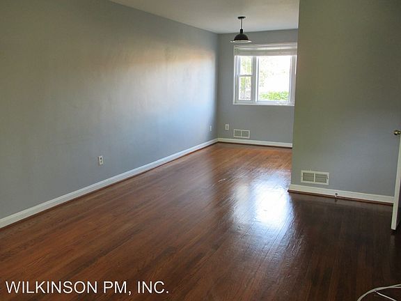2nd image of 631 S Henry St