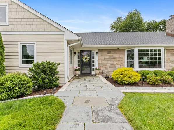 56 Morris Lane S, Scarsdale, NY 10583