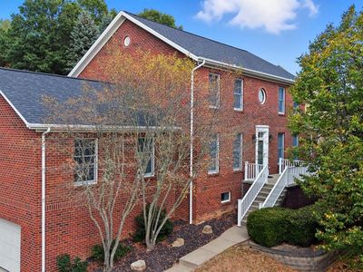 16 Stonegate Drive, Wheeling, WV, 26003