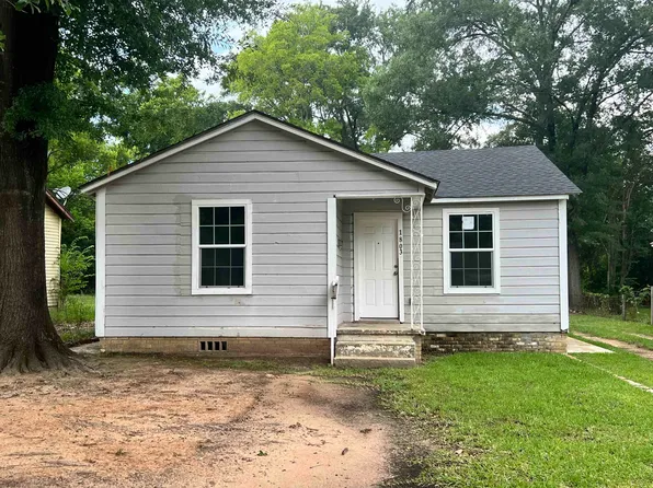 1803 Timpson St, Longview, TX 75602