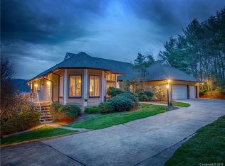 111 Gibson Rd, Asheville, NC 28804