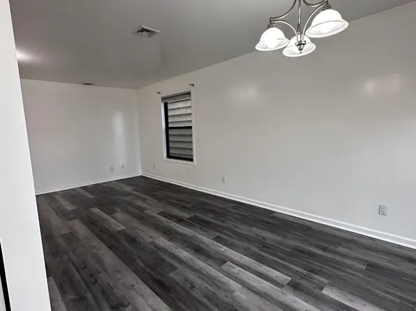 22 69th Street image 4 of 8