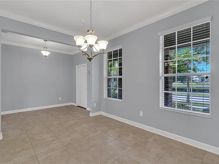 9892 Pecan Hickory Way — Photo 10