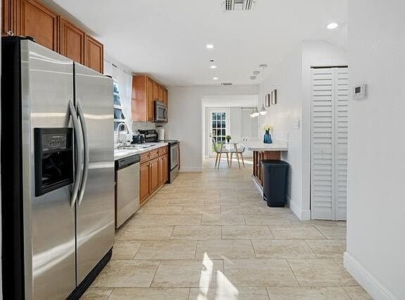 2nd image of 1416 SW 33rd Court