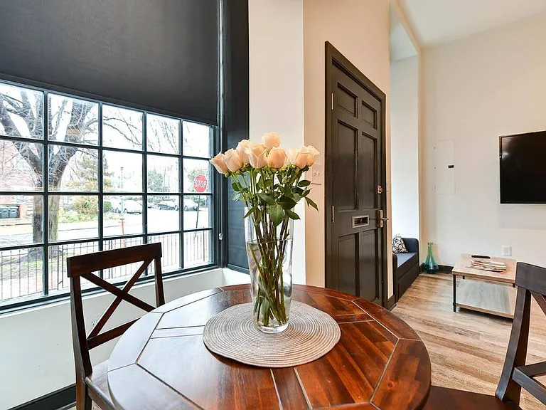 Capitol Hill Flats — Photo 42