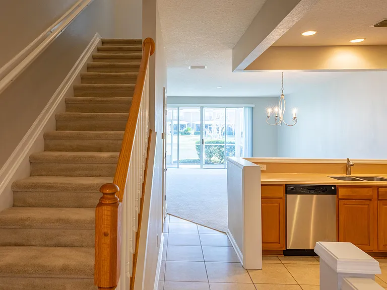 13292 Stone Pond Dr — Photo 10