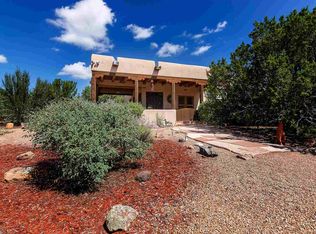 14 Enebro Rd, Santa Fe, NM 87508