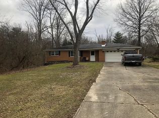 2034 Cemetery Ln, Goshen, OH 45122