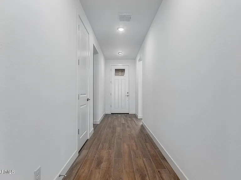 44312 N 44th Ln — Photo 30