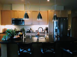 720 1st St #1N, Hudson, WI 54016