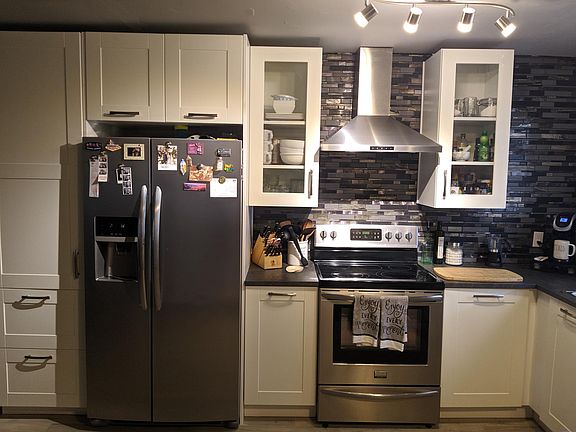3rd image of 141 Aquarius Way APT H