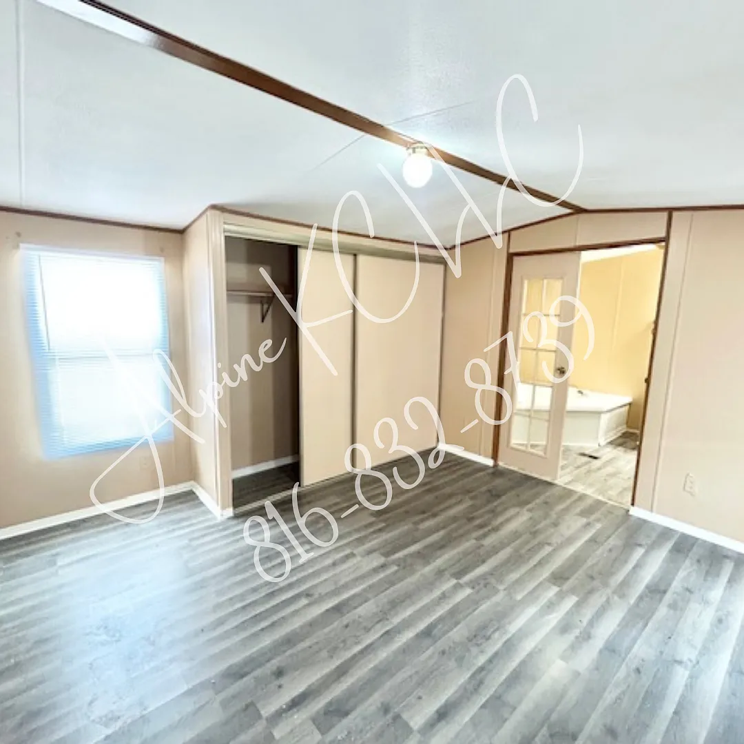 3 bed, 975 sqft, $1,150 — Photo 4