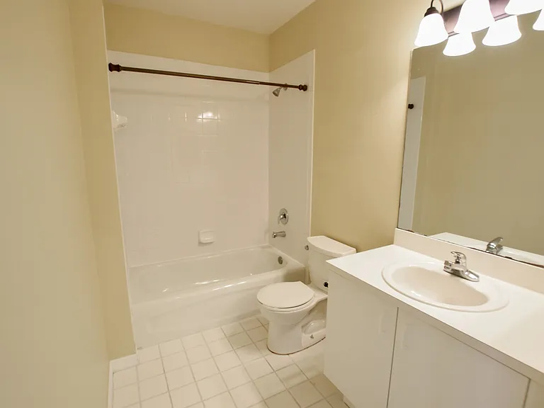 522 Villa Del Sol Cir #203 — Photo 14