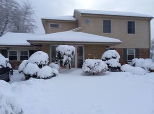 135 Garden Ter, Edison, NJ 08817