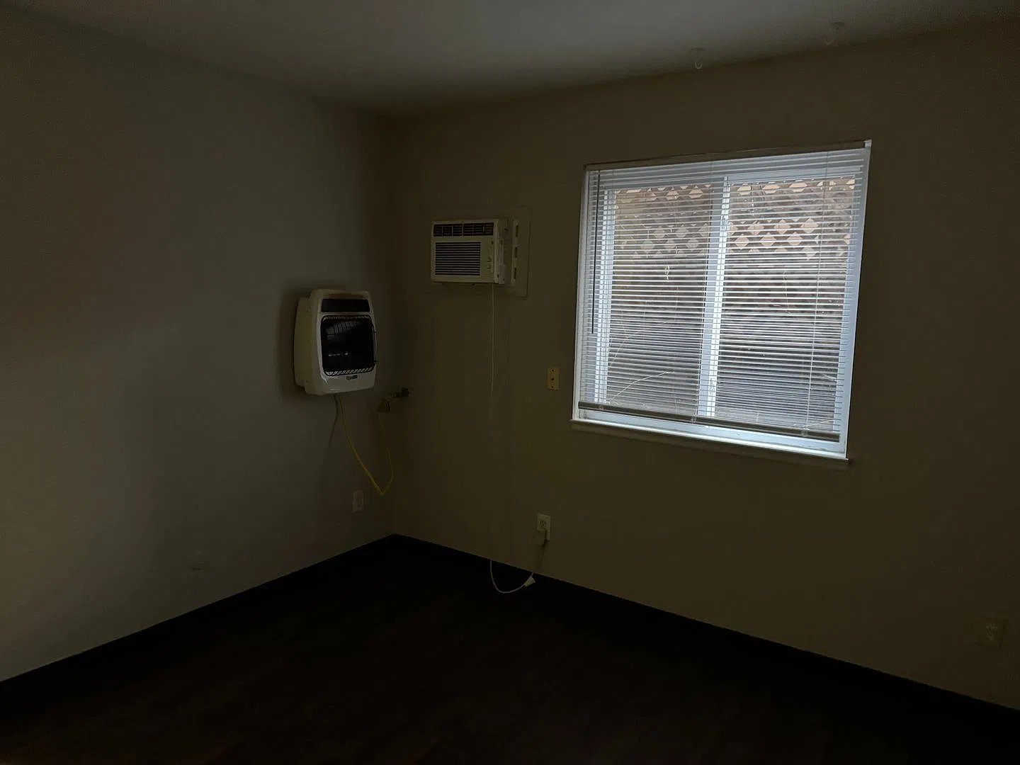 1293 Neil Ave. apartment units for lease — Photo 4