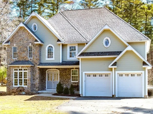 163 Ware Rd, Belchertown, MA 01007