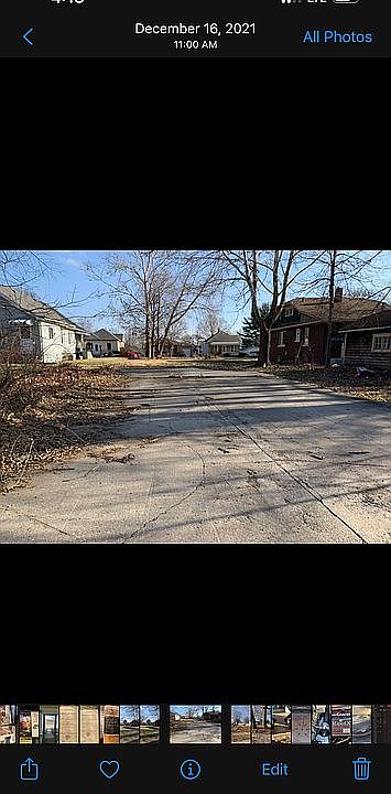2nd image of 1321 Argyle Rd