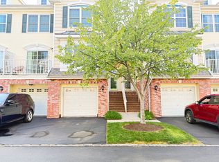 7 Elco Ct, Bayonne, NJ 07002