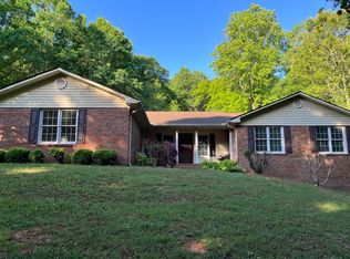 925 Jefferson River Rd, Athens, GA 30607