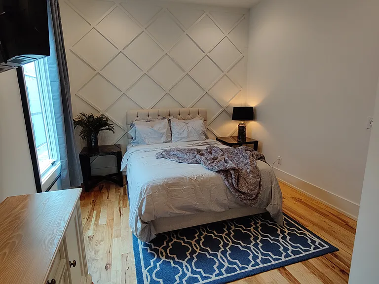 2700 Bronte Ave #B — Photo 3